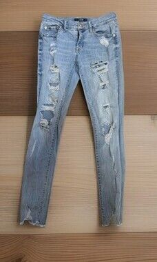 Aero Jeans Women’s Size 6 Destroyed Frayed Skinny Low Rise Stretch Blue Denim